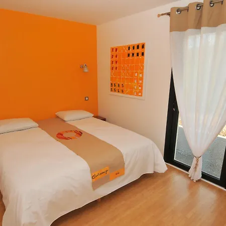 Auberge des Voyajoueurs Monteneuf Extérieur photo